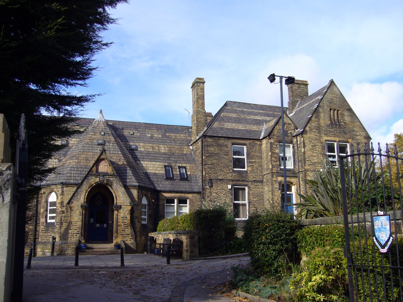 BatleyGrammerSchool